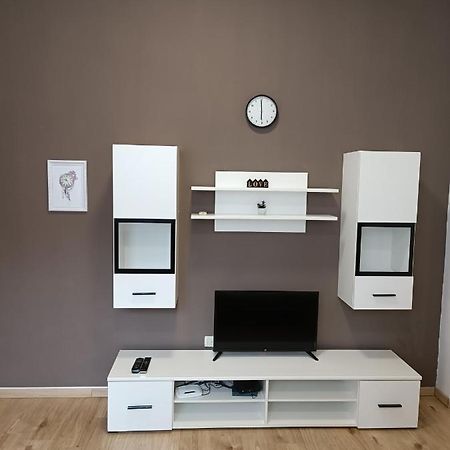 Apartments Aura Deskle Exteriér fotografie